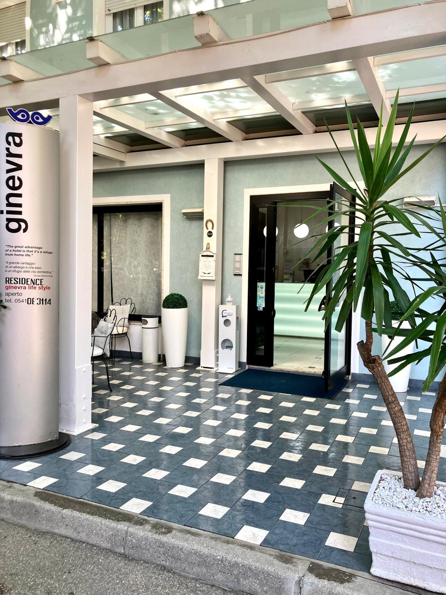 Hotel Ginevra E Residence Каттолика Экстерьер фото